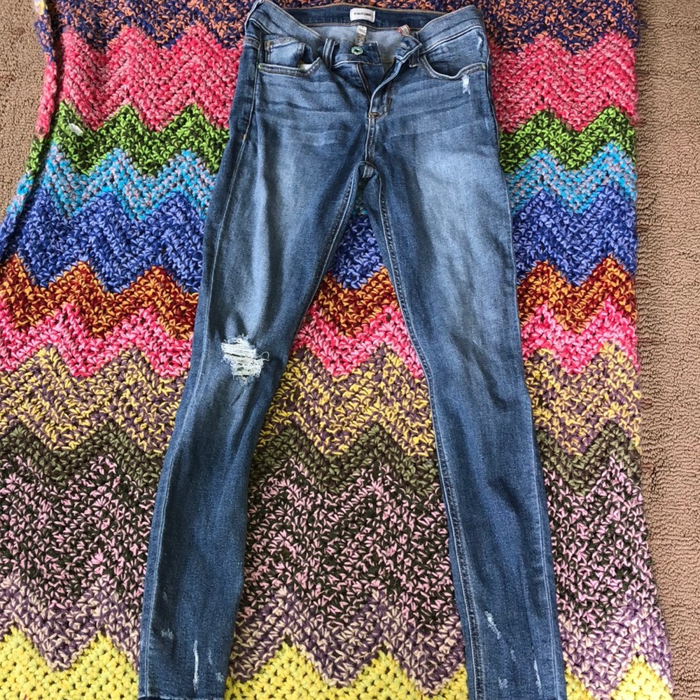High waisted denim jeans